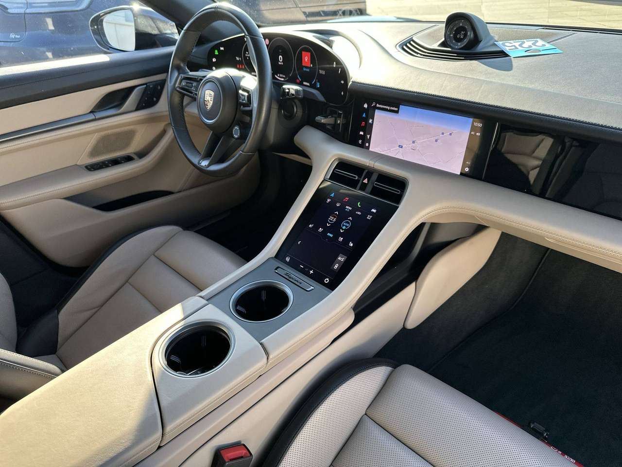 Porsche Taycan Taycan 4 Cross Turismo 105 kWh  NP 145.586 EURO — foto 18 van 19
