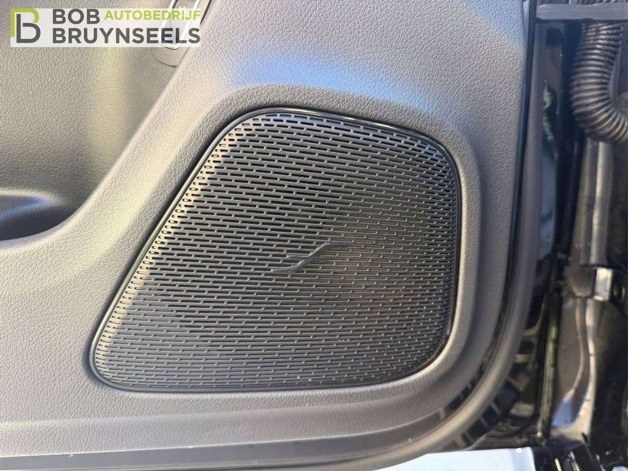 Mercedes-Benz CLA 180 | AMG line | Nightpakket | Camera | Sfeerverlichting | Sound System — foto 18 van 25