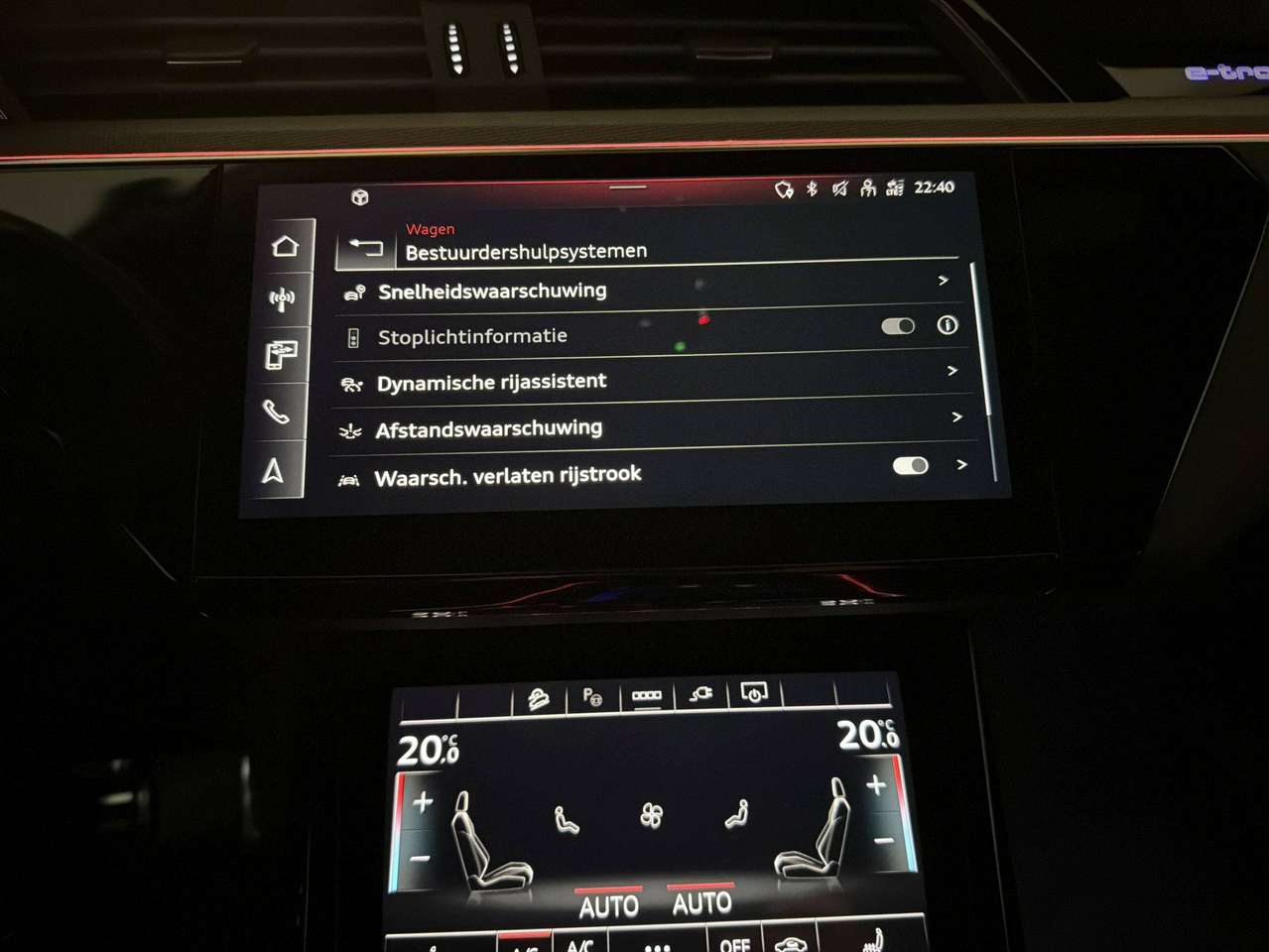 Audi Q8 e-tron 340PK QUATTRO * 3x S-LINE * CAMERA * EXCLUSIVE RED PACK * 22" * MATRIX * STANDVERWARMING * BLACK PACK * — foto 15 van 24