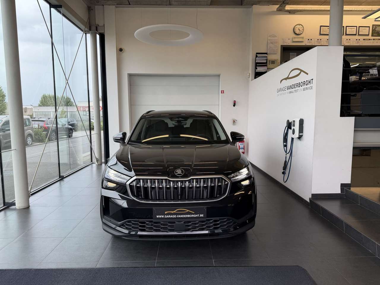 Skoda Kodiaq HYBRIDE BENZINE AUTOMAAT 7 ZIT NIEUW OKM!!!! — foto 2 van 25