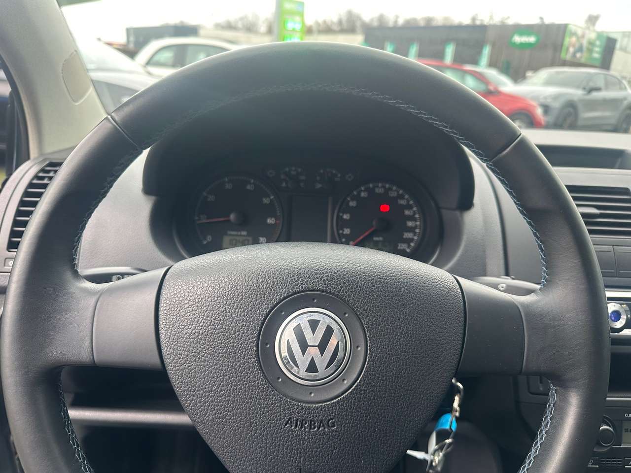 Volkswagen Polo 1.2i Benzine UNITED Airco 1 ste eig NIEUWSTAAT — foto 7 van 15