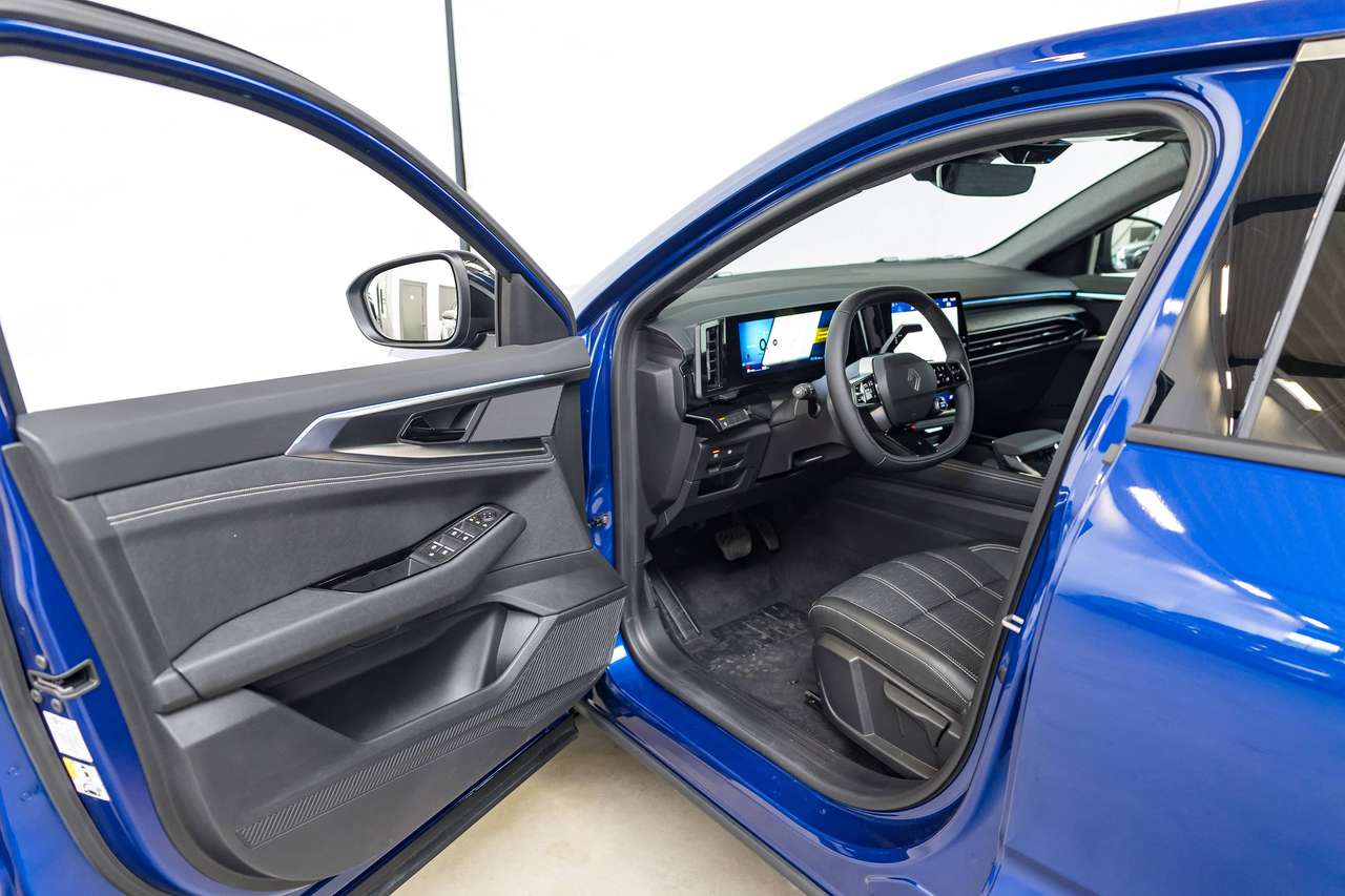Renault Austral E-TECH HYBRID|GARANTIE|KEYLESS|HEATED-SEATS & WHEEL|ACC|LA| — foto 17 van 25