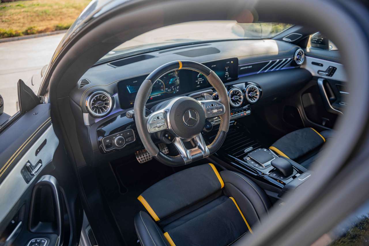 Mercedes-Benz CLA 45 AMG AMG*PANO*LED*BURMESTER*AMG SEAT*360 CAMERA* — foto 24 van 25