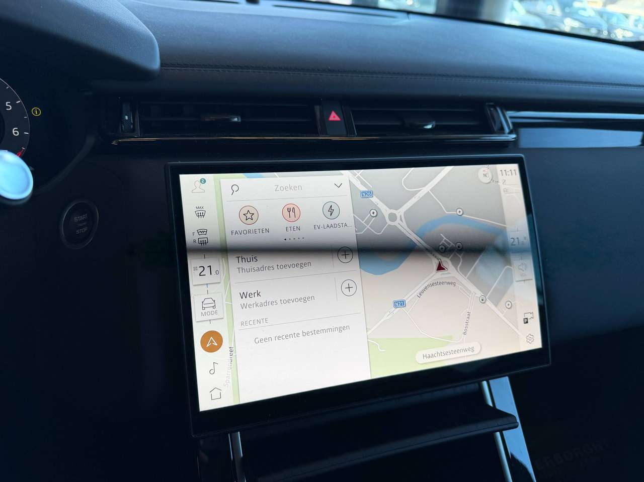 Land Rover Range Rover Velar DYNAMIC SE P400e PHEV AWD AUTOMAAT+TAL VAN OPTIES — foto 15 van 22
