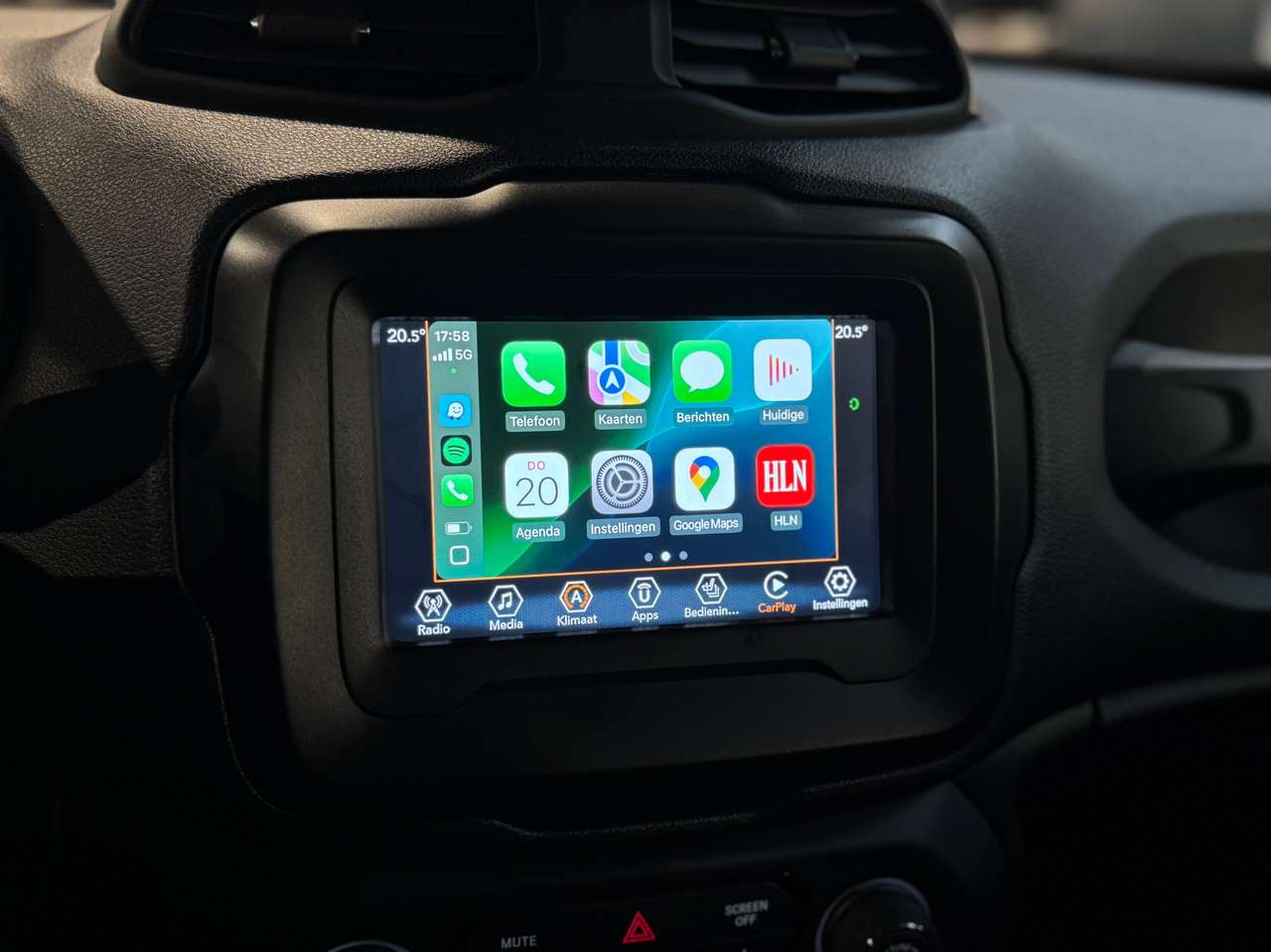 Jeep Renegade 1.0 T3 Limited — foto 13 van 17