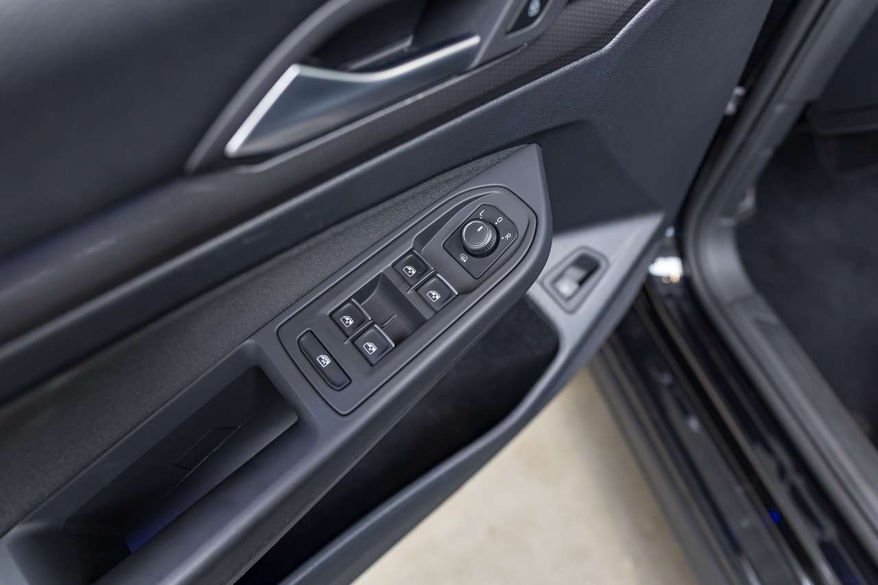 Volkswagen Golf GTE PHEV|PANO|KEYLESS|ACC|LA|AMBIENTLIGHT| — foto 20 van 25