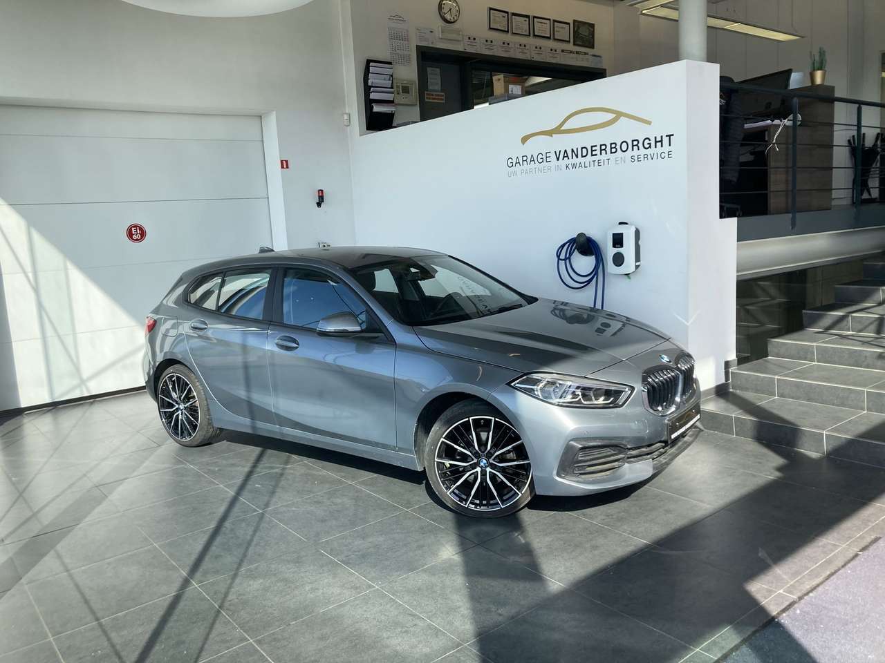 BMW 118 118I M-PACK BENZINE AUTOMAAT