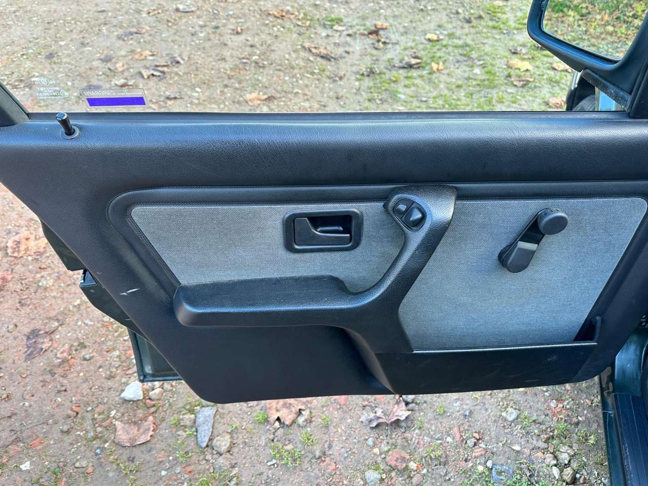 BMW 320 e30 — foto 10 van 14