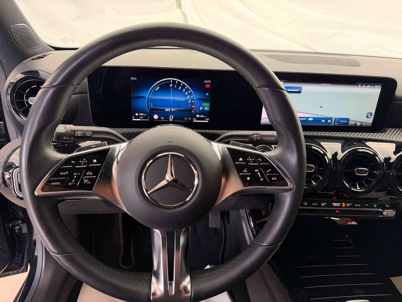 Mercedes-Benz A 250 A 250 e PHEV Business Line — foto 15 van 16