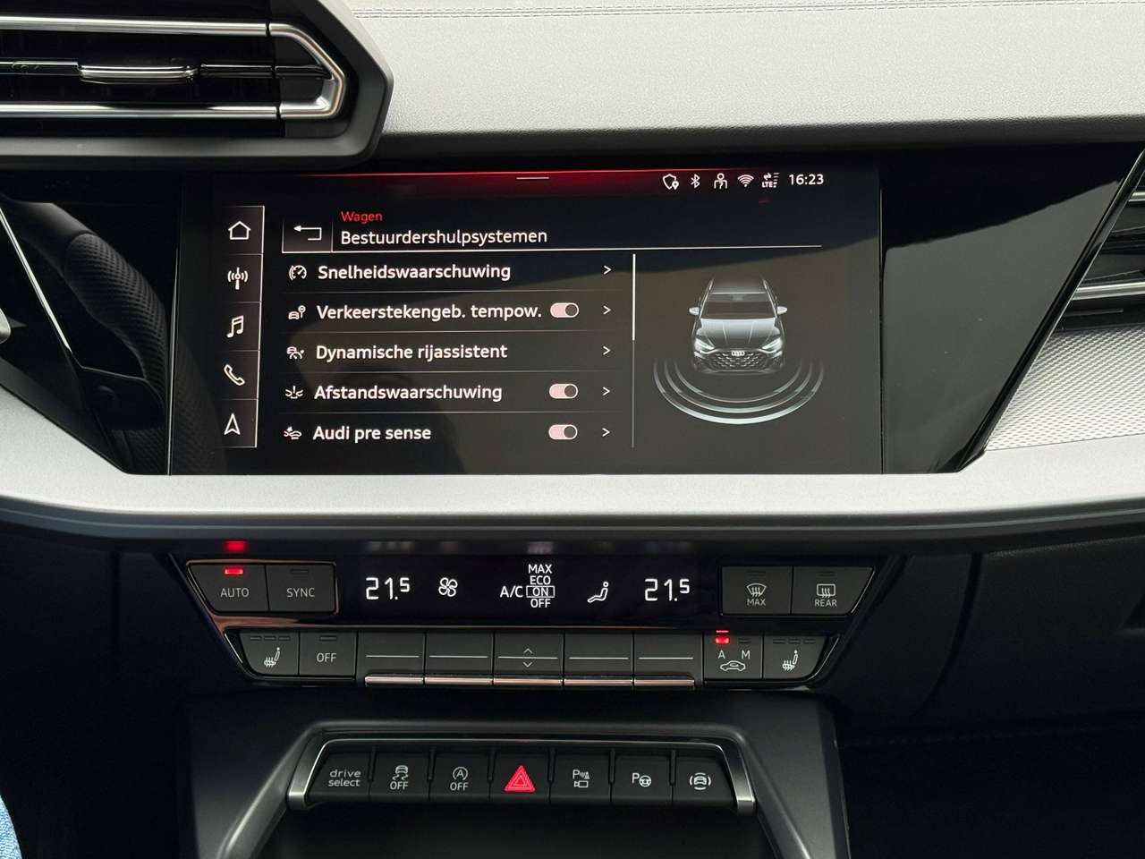 Audi A3 1.5 35 TFSI S-LINE INT/EXT SONOS PANODAK CARPLAY — foto 14 van 16