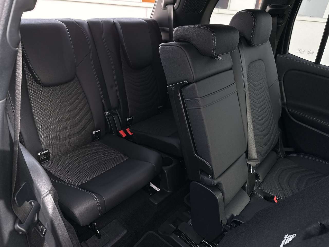 Mercedes-Benz EQB 300 4Matic 7 PLAATS Sfeer Progressive Camera Navigatie — foto 9 van 21