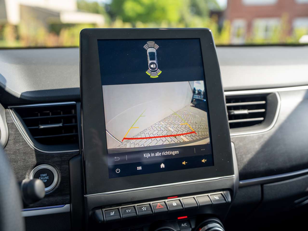 Renault Arkana Arkana E-TECH 1.6i Alpine Edition FULL-OPTION - PANORAMA/CAMERA/ADAP CRUISE CONTROL/KEYLESS/BOSE SOUND SYSTEEM/LED — foto 13 van 24