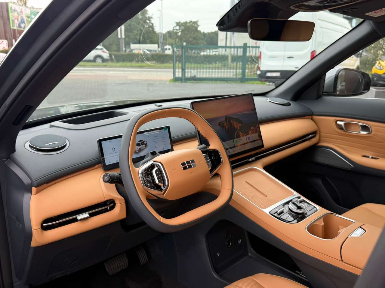 Geely Starray EM-i 15 i PHEV Hybride Plug in MAX+ " Full option " NIEUW — foto 9 van 21