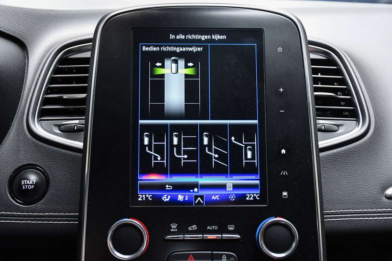 Renault Scenic Scenic 1.33 TCe Intens EDC - NAVIGATIE / CAMERA / SMARTLINK / BLIS / PDC / CC — foto 11 van 20