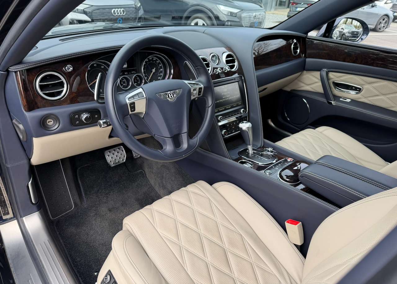 Bentley Flying Spur 4.0 V8 MULLINER FULL HISTORY — foto 4 van 15