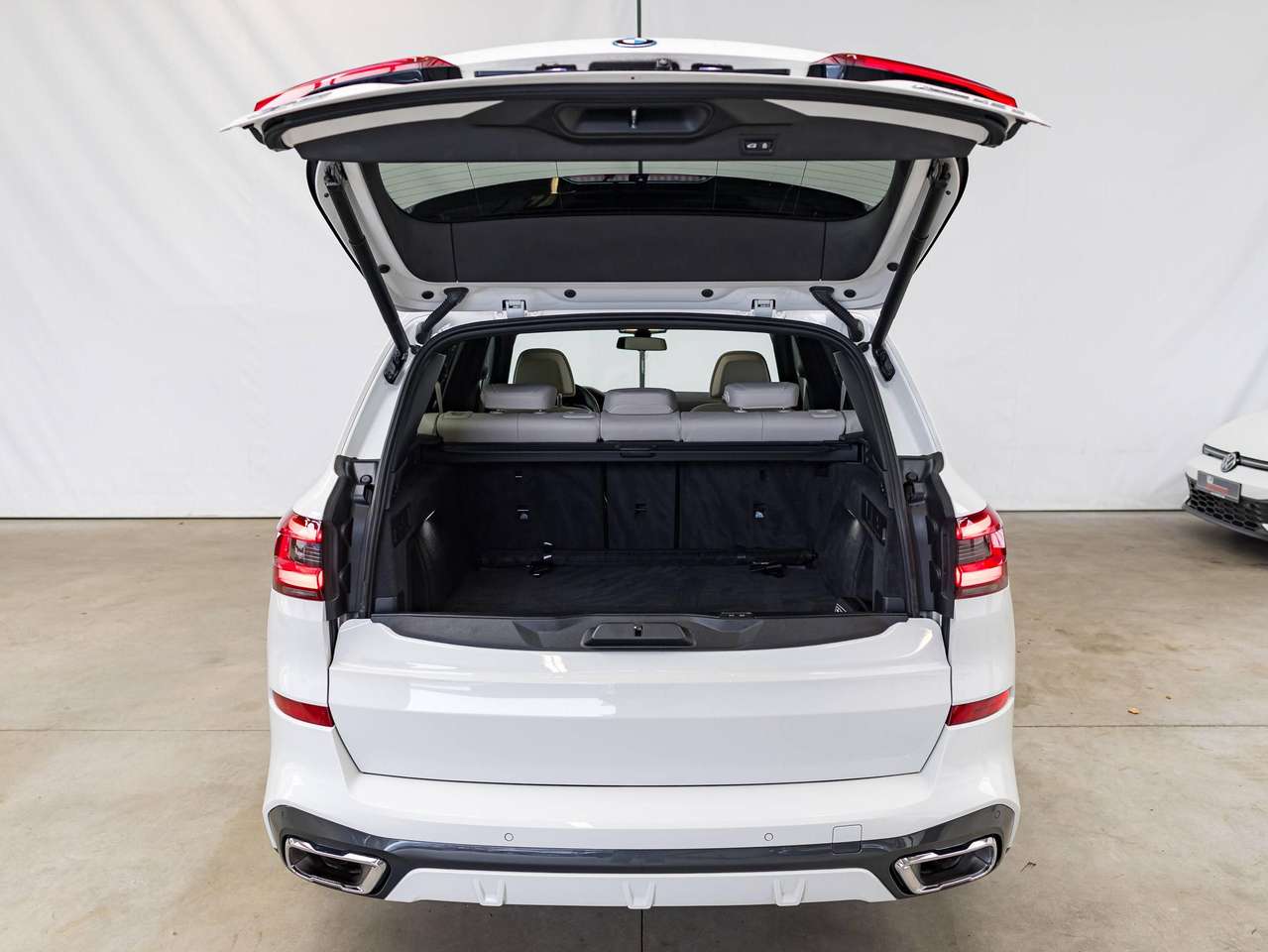 BMW X5 |360°|LASERLIGHTS|MASSAGE||ZETELVERW.(v/a)|ZETELKOEL.|M-SPORT|GARANTIE| — foto 11 van 25