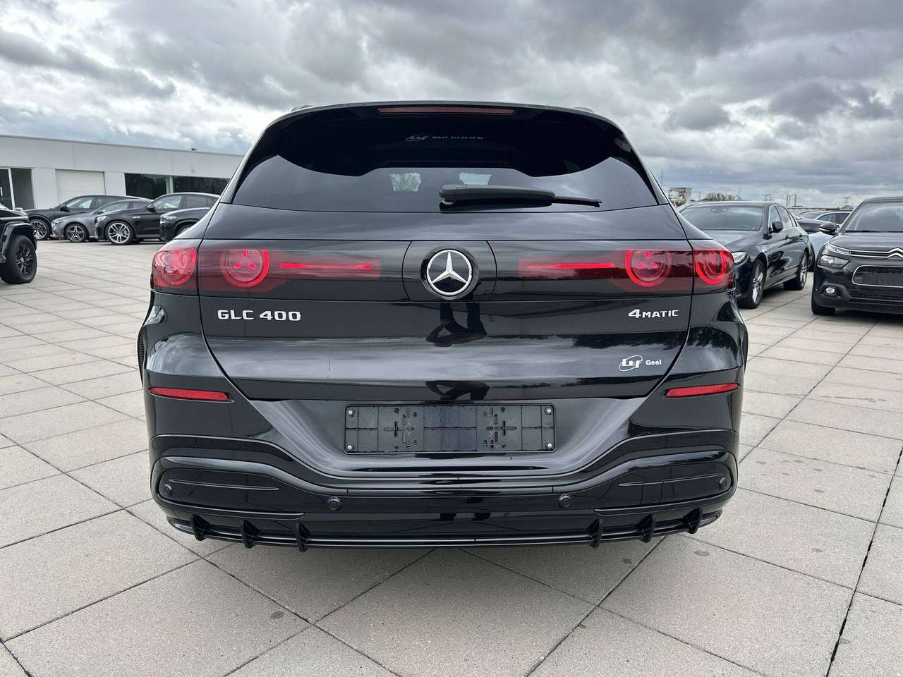 Mercedes-Benz GLC 400 4MATIC ELECTRIC AMG Line Distronic Trekhaak Nightpakket Pano Dak — foto 6 van 19