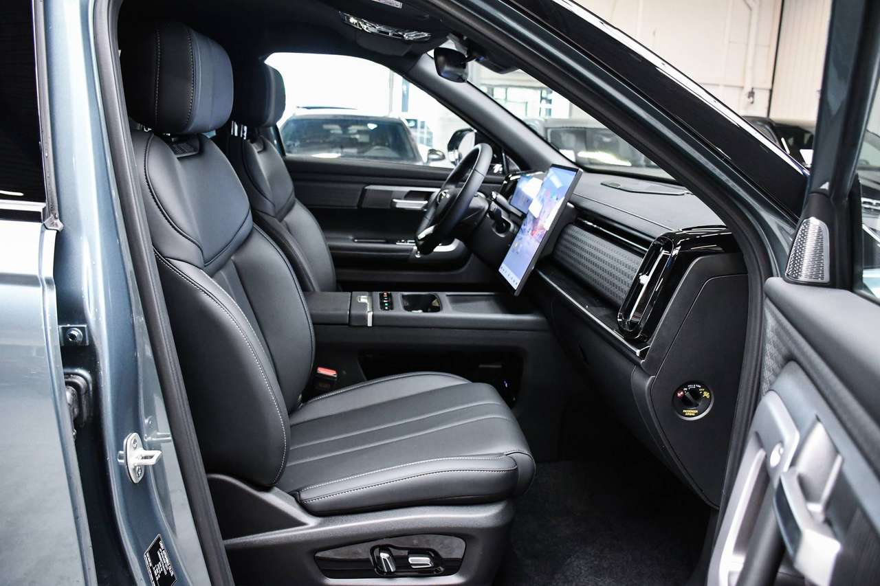 Jaecoo J7 Jaecoo 7 PHEV Selective - NAVIGATIE / SMARTLINK  / BLIS / ACC / LEDER / PDC — foto 6 van 19