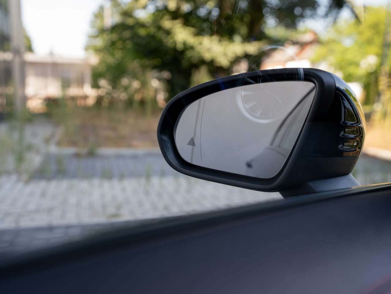 Mercedes-Benz CLA 180 CLA180 AMG-LINE/PANO DAK/CAMERA/ZETELVERWARMING/ADAP CRUISE CONTROL/FACELIFT MODEL/APPLE CARPLAY — foto 13 van 22