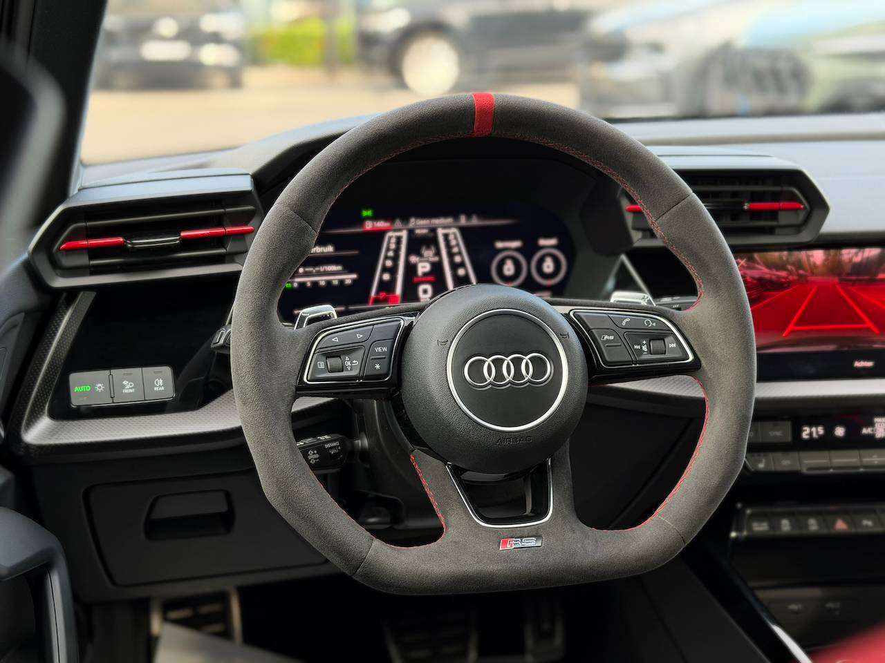 Audi RS3 SEDAN B&O CAMERA QUATTRO INT — foto 11 van 20