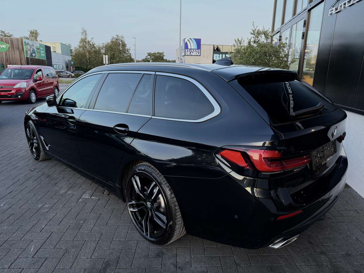BMW 518 dA Break Sport Pack Automaat GPS Led Camera — foto 5 van 19