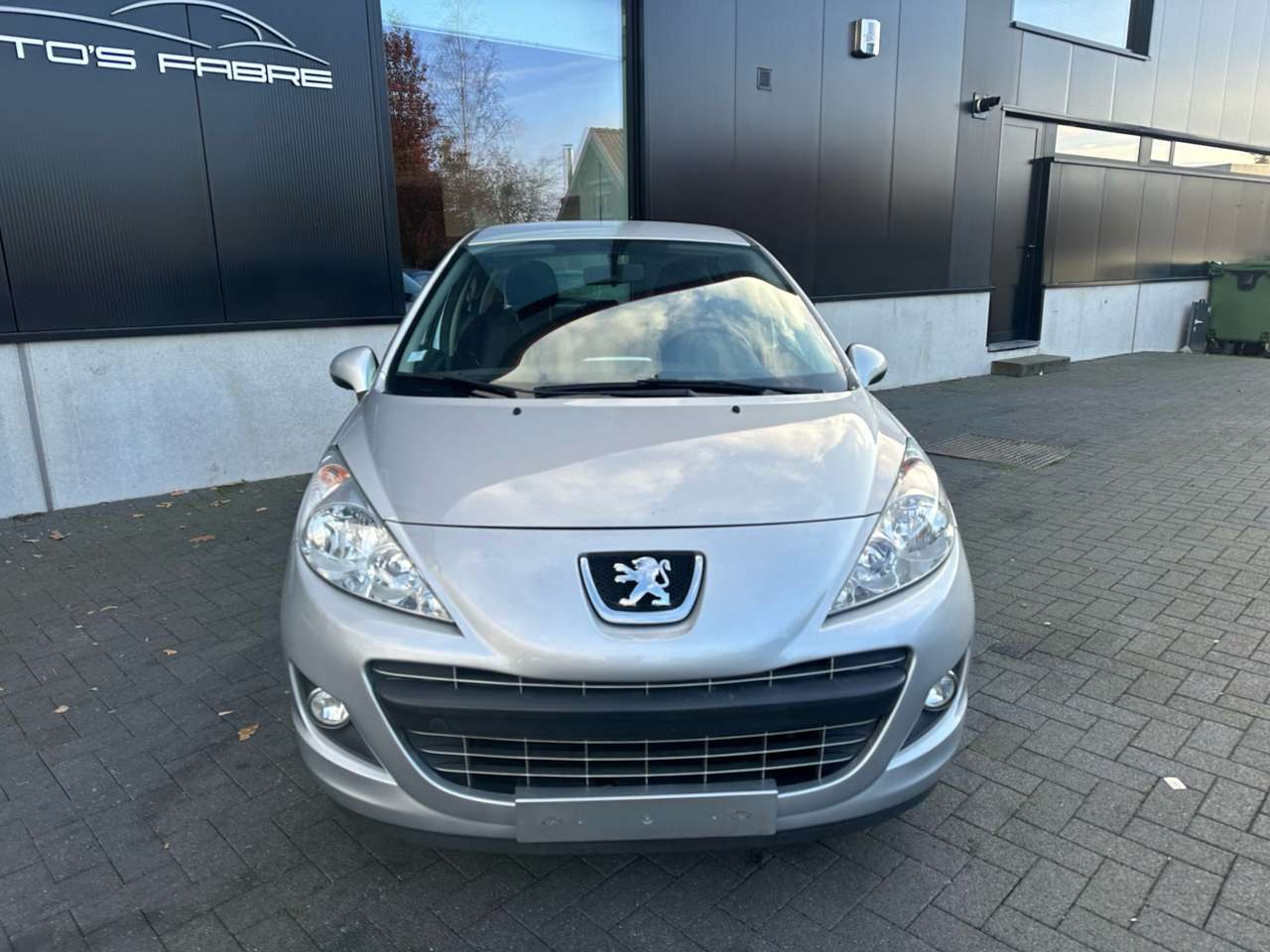 Peugeot 207 1.4i Benzine 5 deuren 91000km Nouveau Courroit de distribution — foto 2 van 11