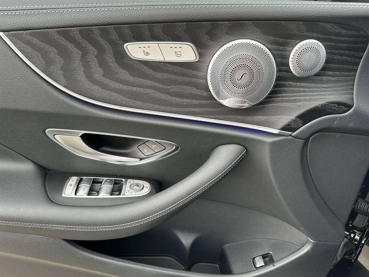Mercedes-Benz E 200 Cabriolet E 200 (EU6d-TEMP) Leder smartphone integratie sfeerverlichting — foto 8 van 17