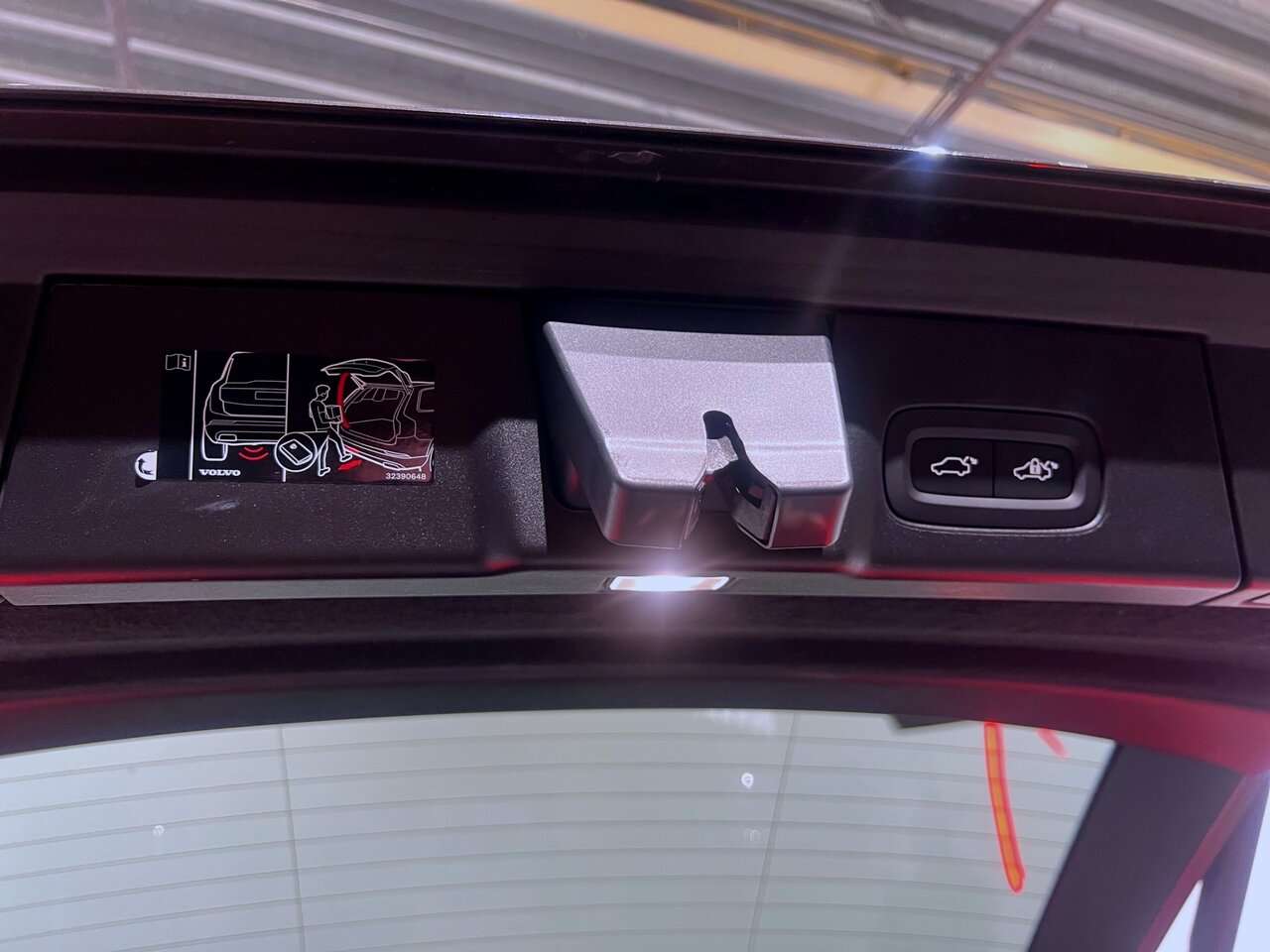 Volvo V90 T6 AWD Core Bright Harmann Kardon Trekhaak — foto 15 van 19
