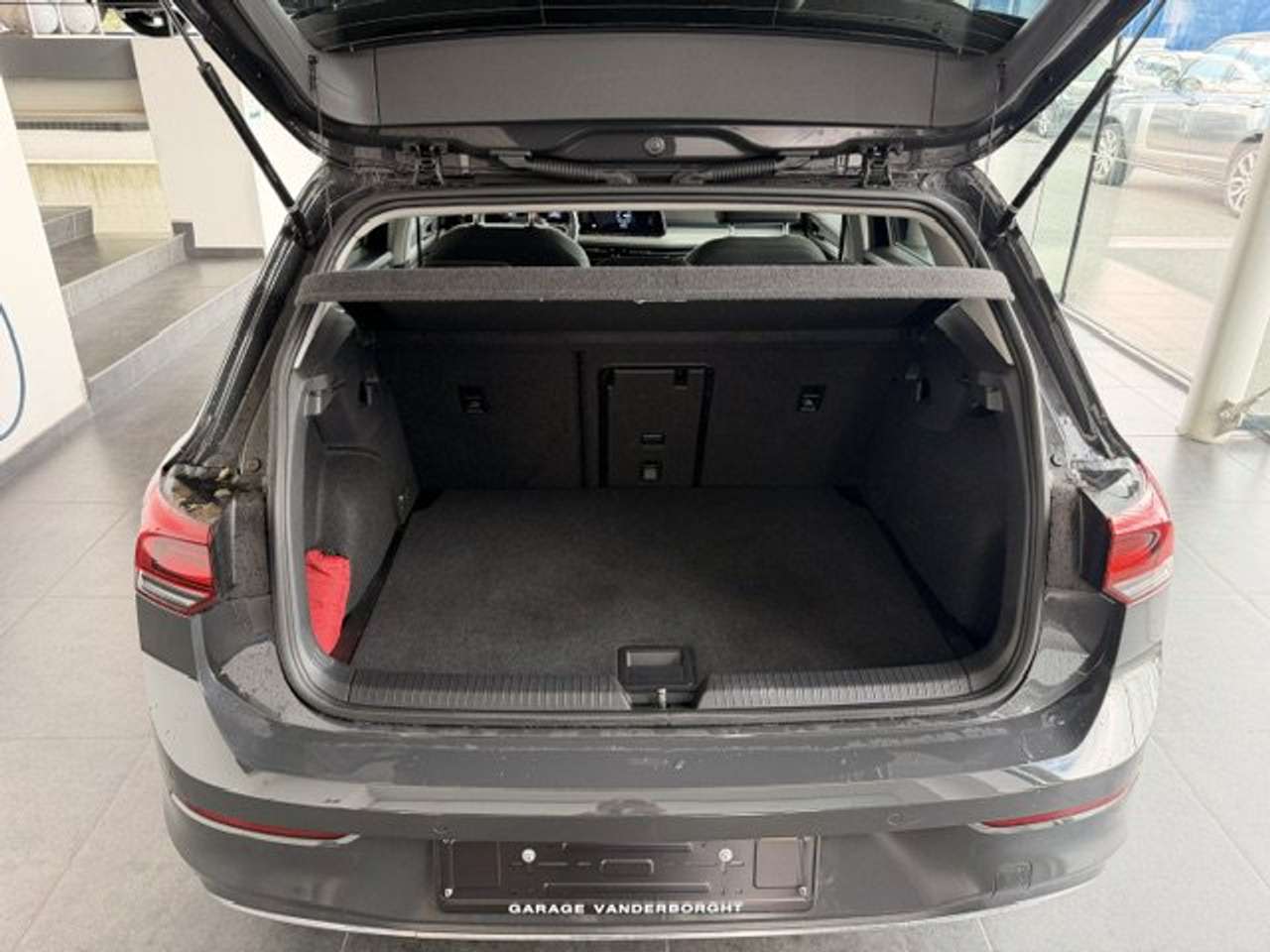 Volkswagen Golf MOVE 1.0 TSI  30000KM!!! — foto 8 van 23