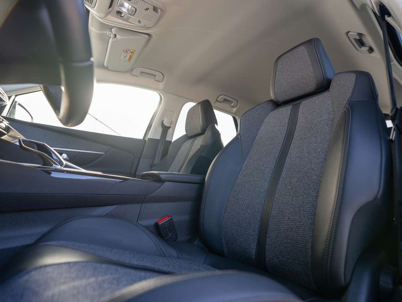 Peugeot 3008 3008 NIEUWE DISTRIBUTIERIEM/12M GARANTIE/GROOT ONDERHOUD — foto 14 van 25