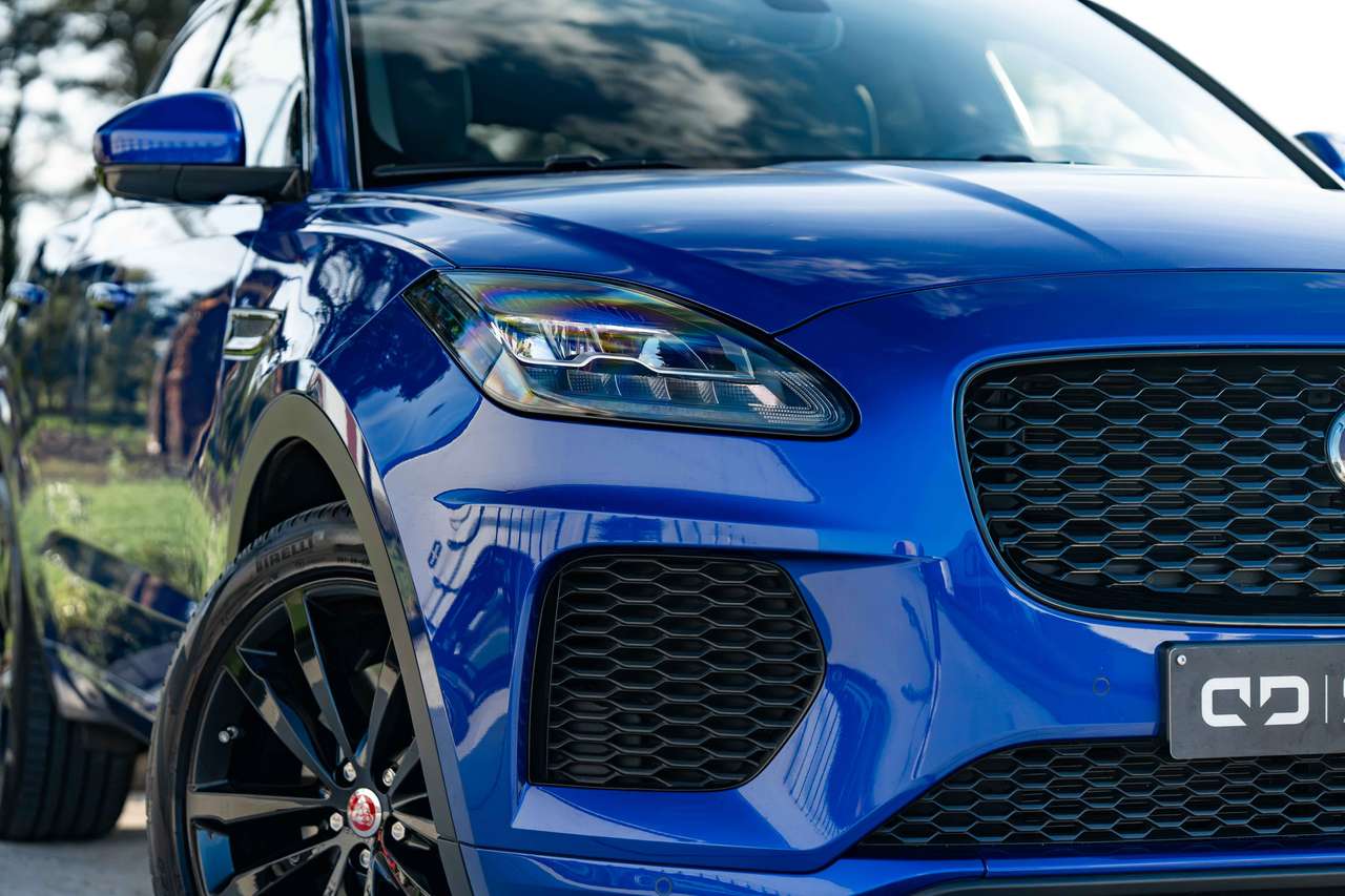 Jaguar E-Pace R-DYNAMIC-LED*PANO*MERIDON* — foto 2 van 25