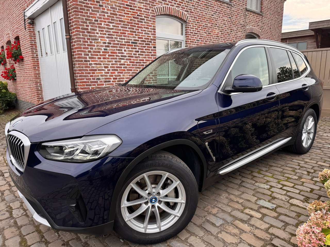 BMW X3 PHEV xDrive30e Individual LCI Facelift — foto 2 van 25