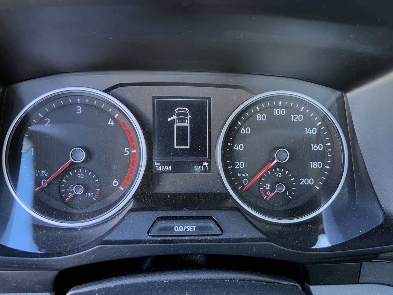 Volkswagen Crafter Automaat/Led/Luchtvering/5500kg/Winch/Trekhaak ... — foto 10 van 15
