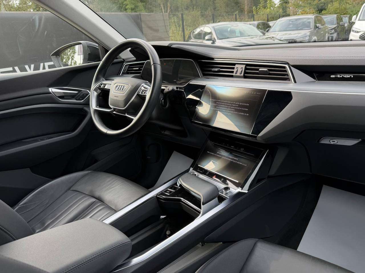 Audi e-tron 50 QUATTRO LEDER CAMERA 19" — foto 5 van 13