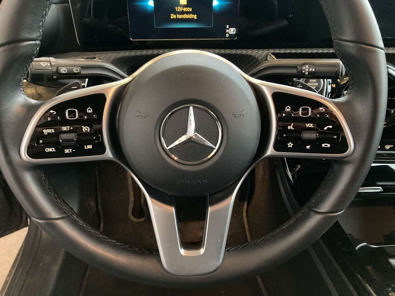 Mercedes-Benz A 180 BENZINE AUTOMAAT  +TAL VAN OPTIES — foto 16 van 20