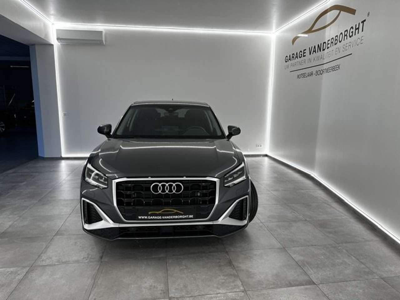 Audi Q2 S-LINE BENZINE AUTOMAAT 21000KM!!!!! — foto 2 van 17