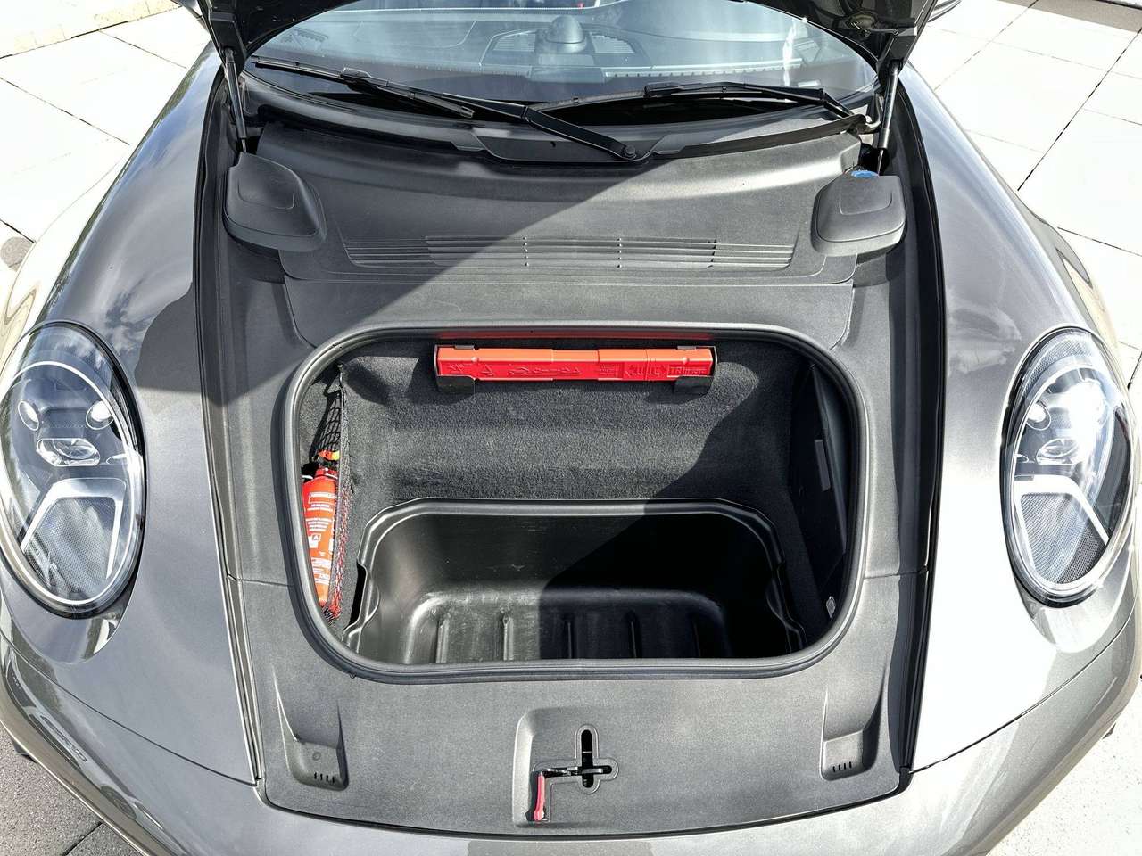 Porsche 992 CARRERA 2 Sportuitlaat Volleder 21" Sportdesign skirts — foto 5 van 13