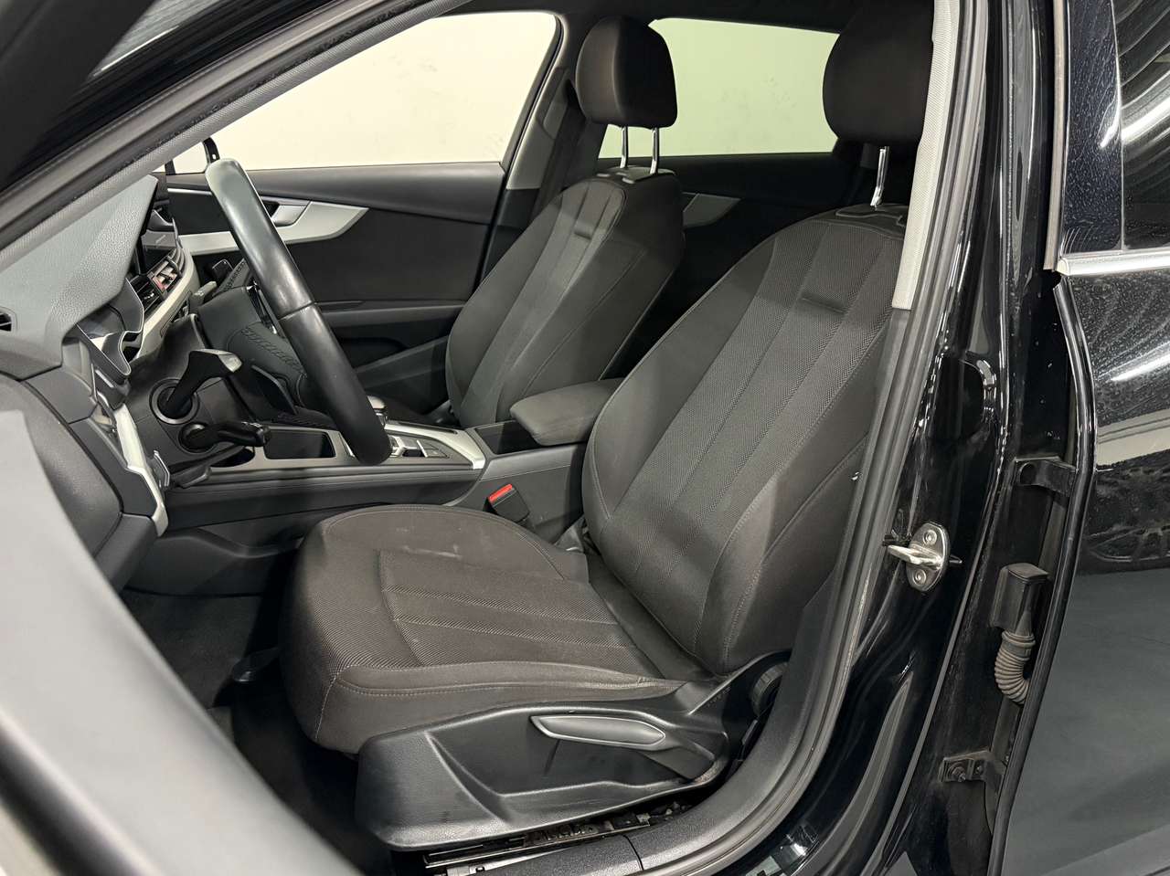 Audi A4 Avant 30 TDi S tronic Automaat Diesel 2020 BTW IN! — foto 8 van 22