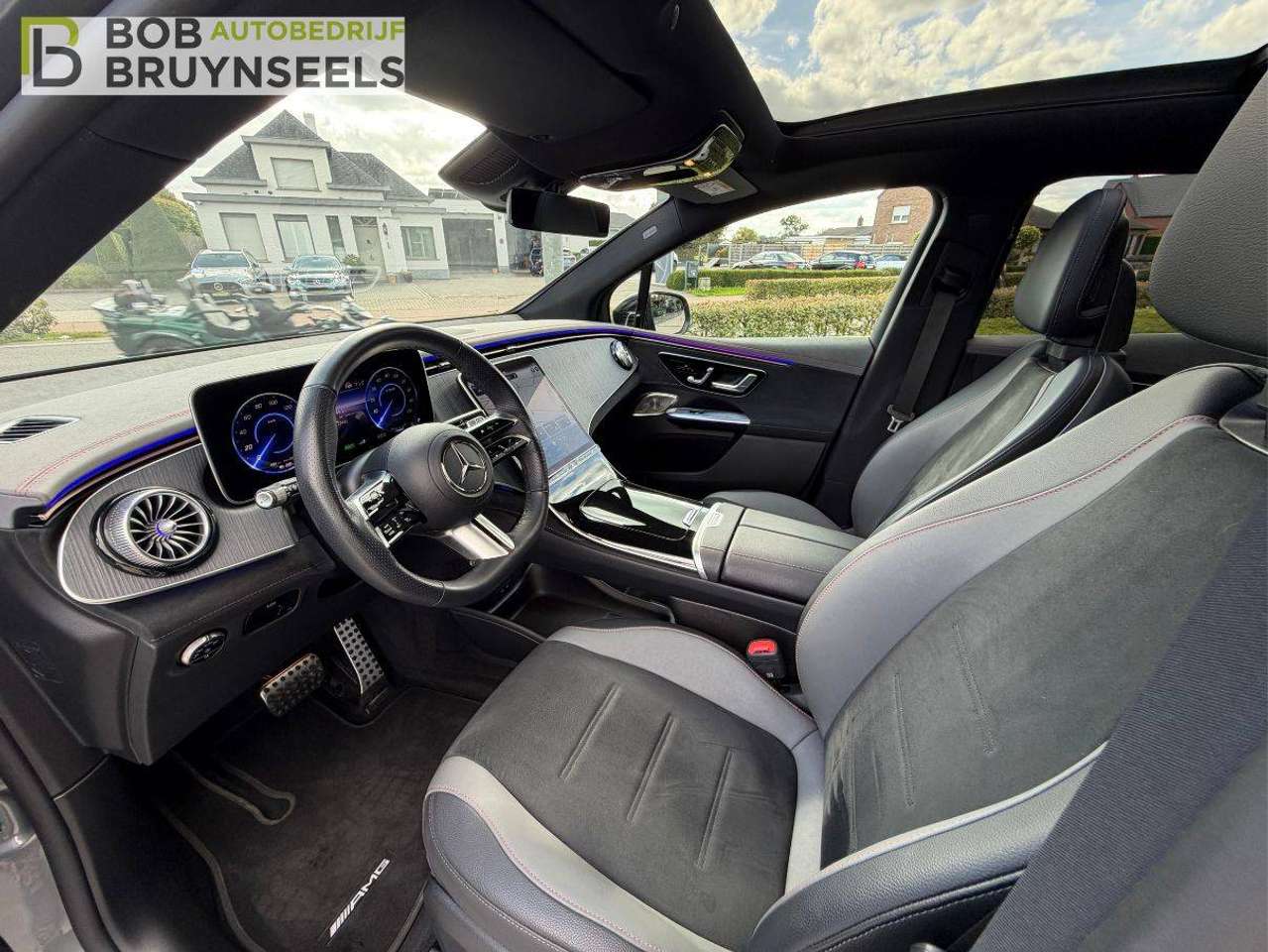 Mercedes-Benz EQE SUV SUV Amg line – Nightpakket – 360°camera – distronic – Trekhaak – Panodak — foto 12 van 25