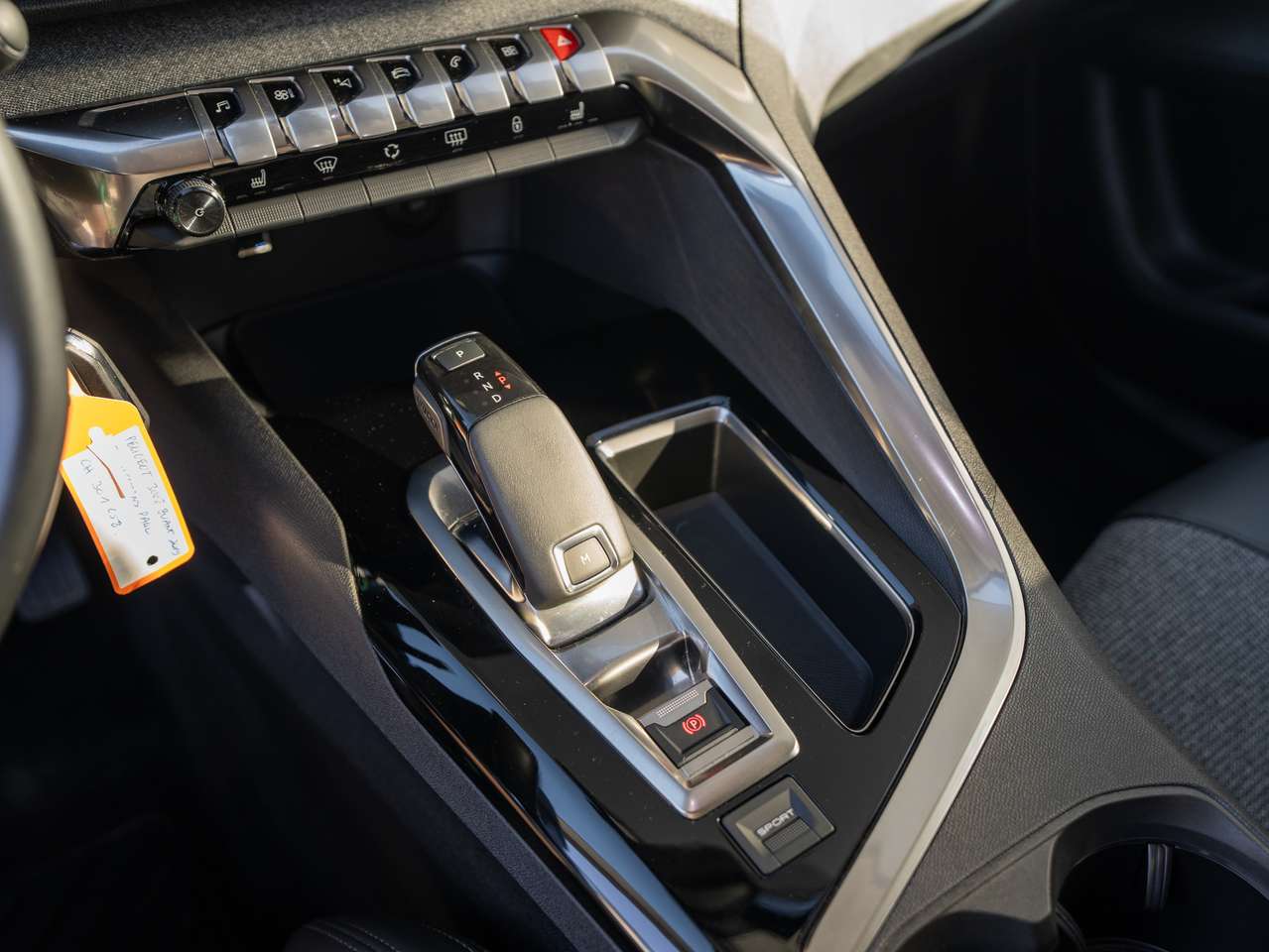 Peugeot 3008 3008 NIEUWE DISTRIBUTIERIEM/12M GARANTIE/GROOT ONDERHOUD — foto 23 van 25