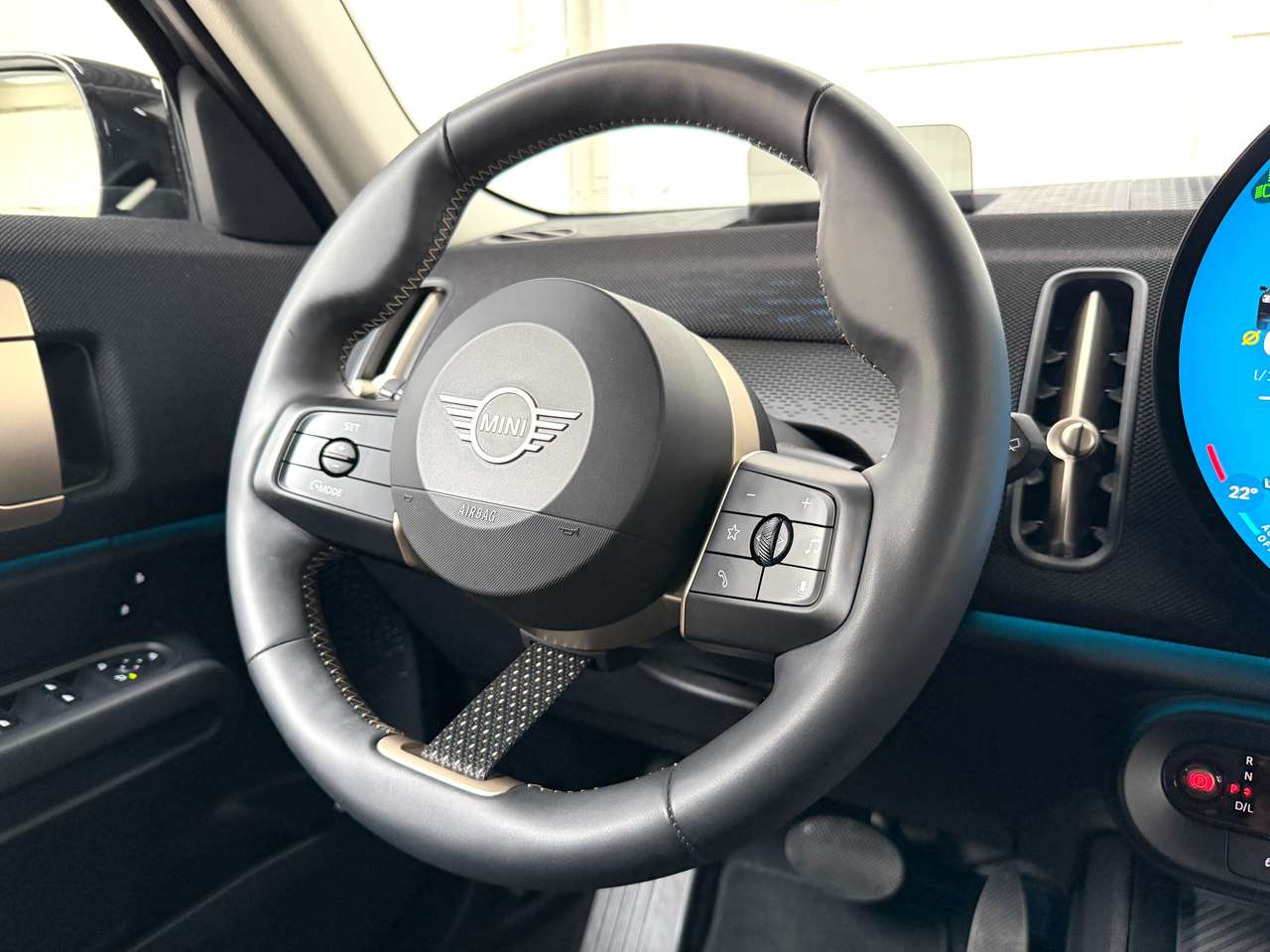 MINI Countryman C CAMERA*LED*CC*DAB*CARPLAY*PDC*BLIS*AC2Zone*KEYLESS — foto 22 van 25