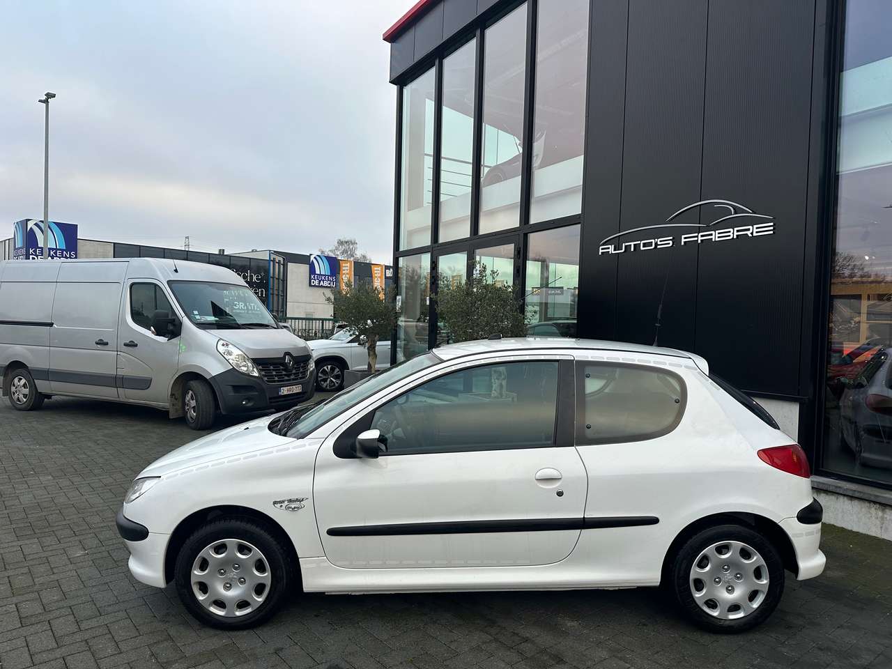 Peugeot 206 1.4 i Benzine 75pk 1 er prop 67000km — foto 2 van 10