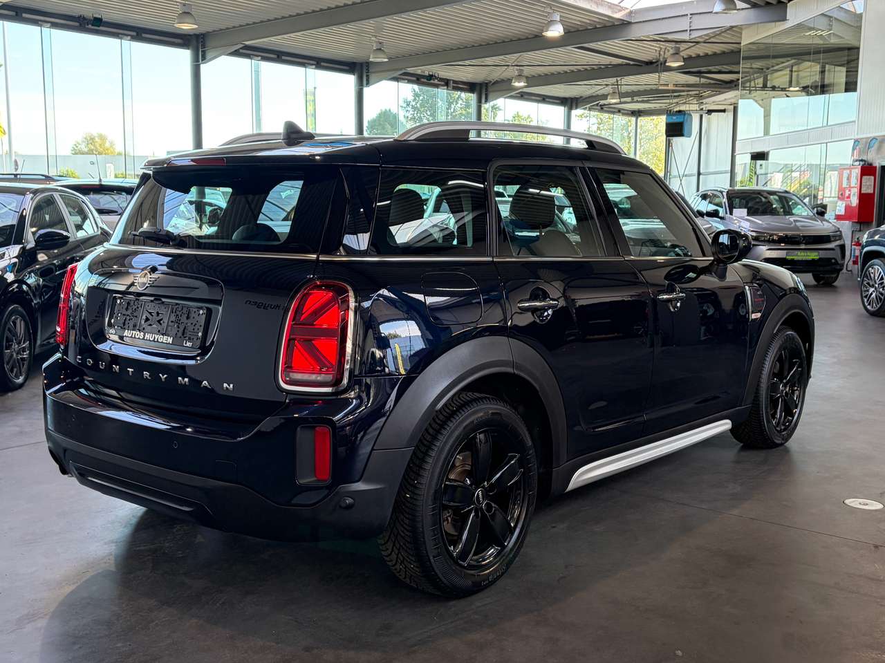 MINI One Countryman 'Northwood Edition' met open dak! — foto 3 van 19