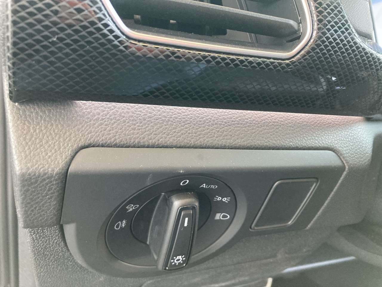 Volkswagen T-Cross R-LINE BENZINE AUTOMAAT  NIEUW 0KM — foto 19 van 19