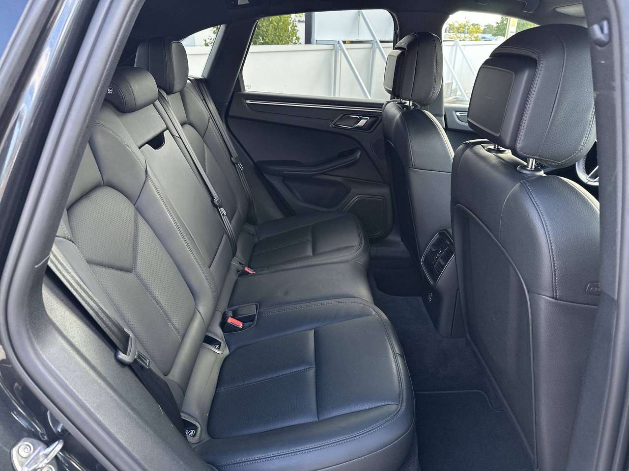 Porsche Macan Macan 2.0 Turbo PDK Lederpakket Privacy 20" Macan Turbo — foto 16 van 18