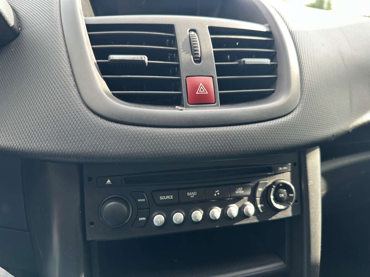 Peugeot 207 1.4i Trendy Break SW 1 er Prop 59000km !!!! — foto 14 van 16