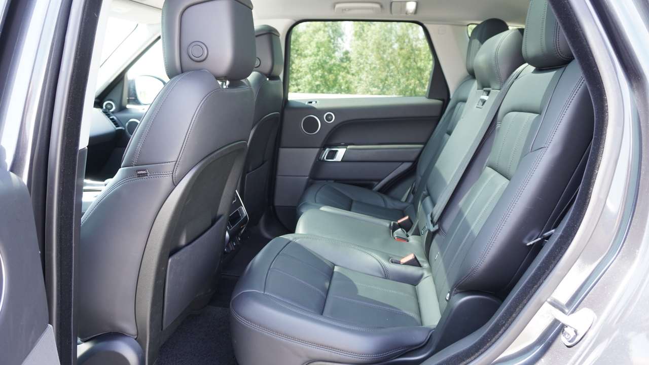 Land Rover Range Rover Sport HSE 2.0/PANODAK/21"/ACHTERUITRIJCAM/PARK DISTANCE — foto 18 van 18