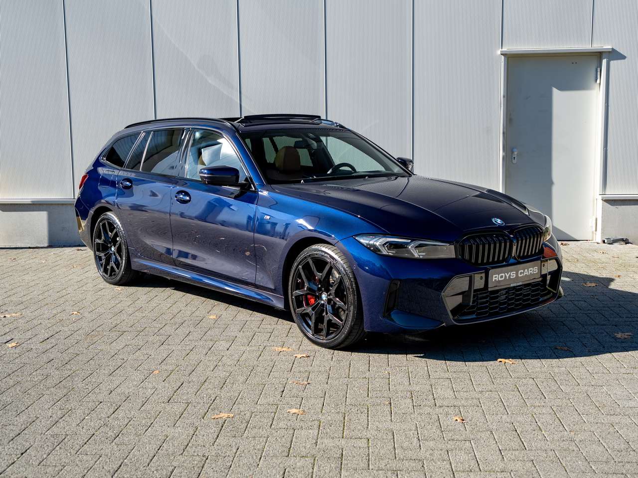 BMW 330 Touring 330e PHEV M-Sport Pro/Full PPF/Panorama/Head-up/360 Camera/Laser koplampen/Tanzanit individual/Zetelverwarming