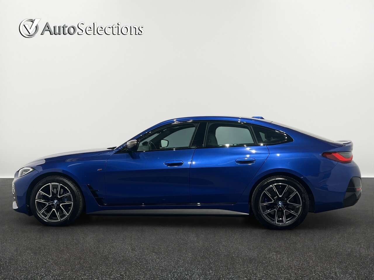 BMW i4 M50 /ACC/Trekhaak/Leder/Led — foto 4 van 16
