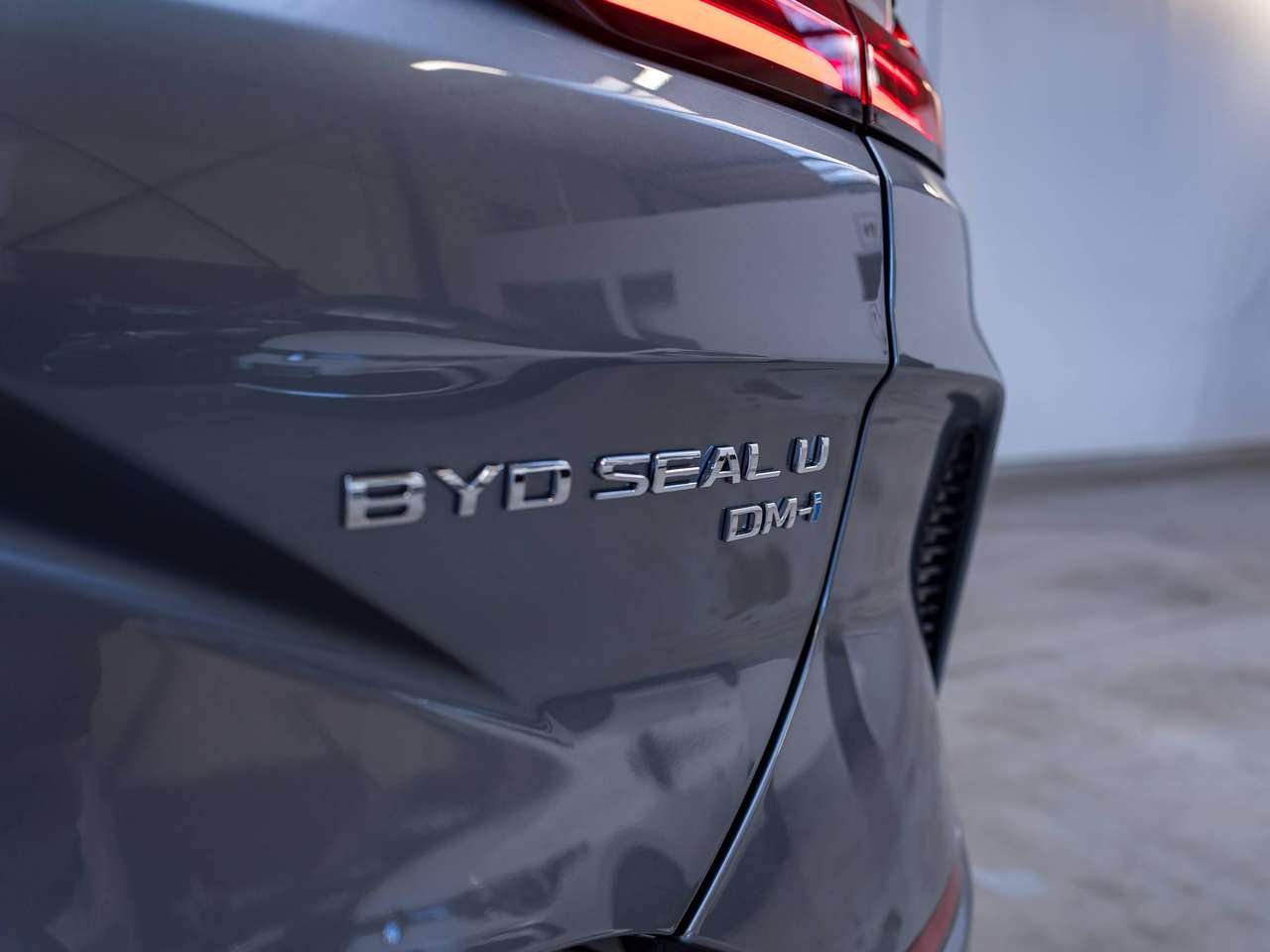 BYD Seal U ONMIDDELIJK LEVERBAAR! | COMFORT | LONG RANGE |128KM BEREIK | pHEV | PANO | ACC | LA | — foto 11 van 25